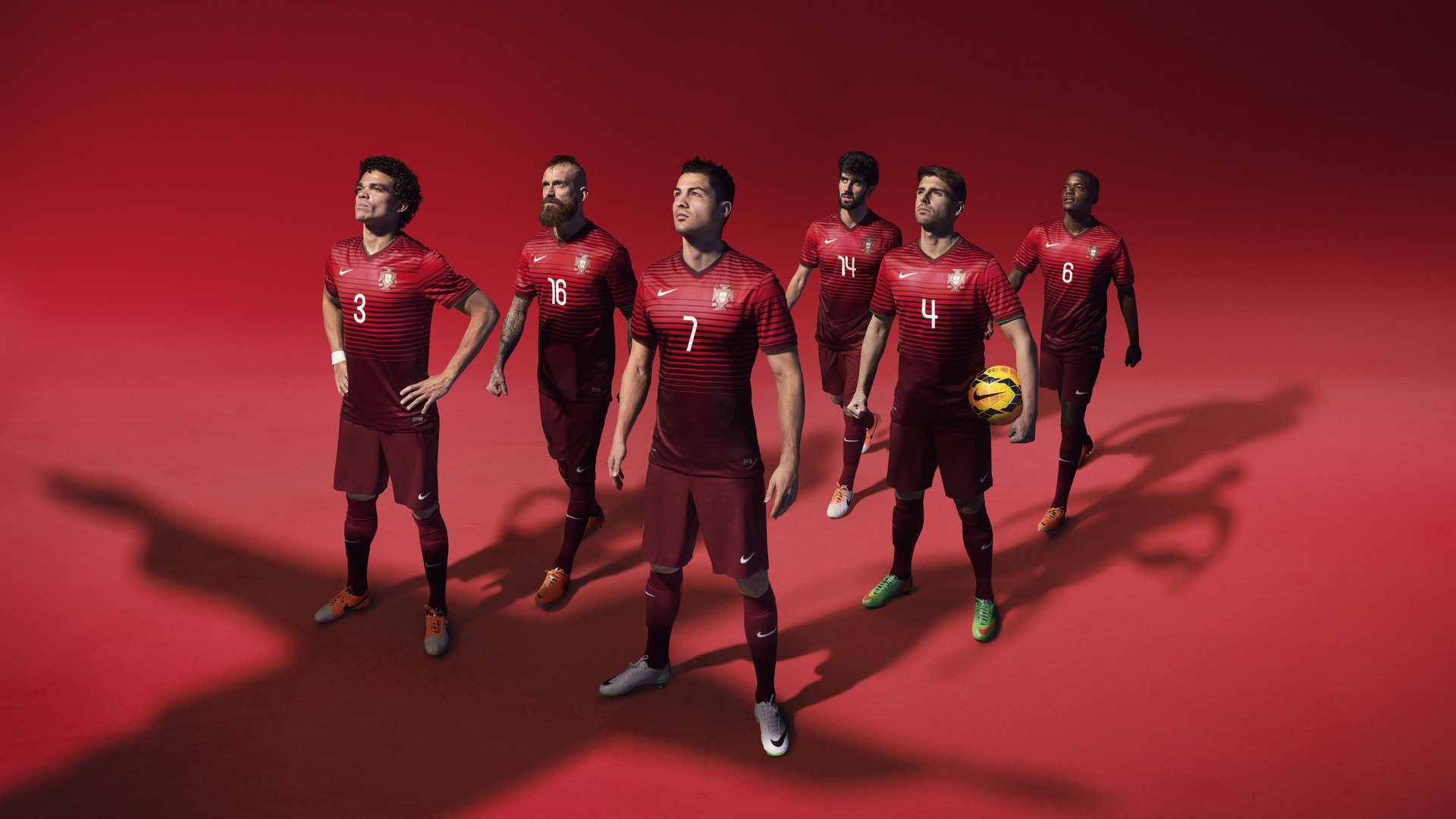 Doinb与70激战IG分钟，比赛规则变更胜负难料！，C罗焦点对战再创辉煌时刻